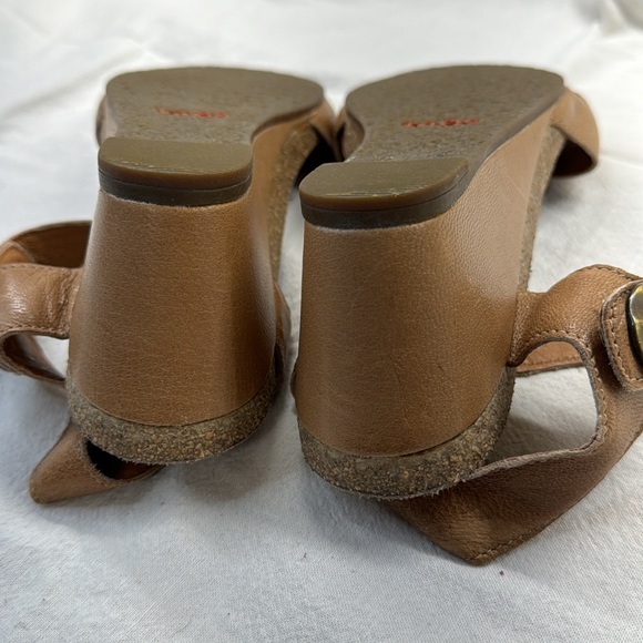 Taos Sandals Sz 39 Excellent Condition - Picture 5 of 7